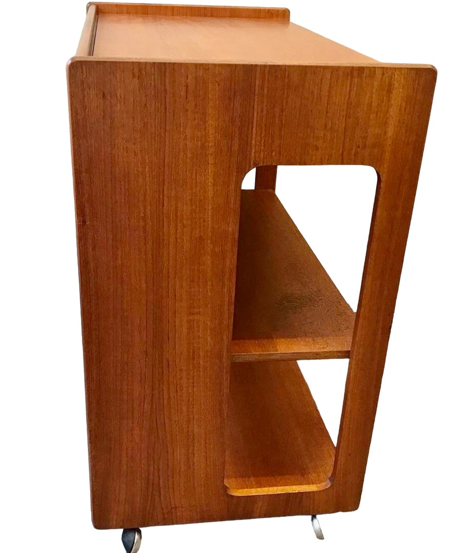 Mackintosh of Kirkcaldy 1960s Metamorphic drinks trolley