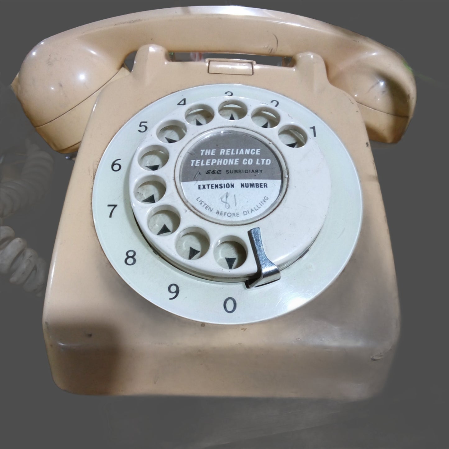 Vintage Telephone Model 746