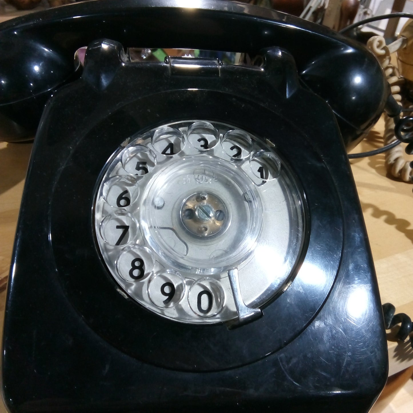 Vintage Telephone Model 746