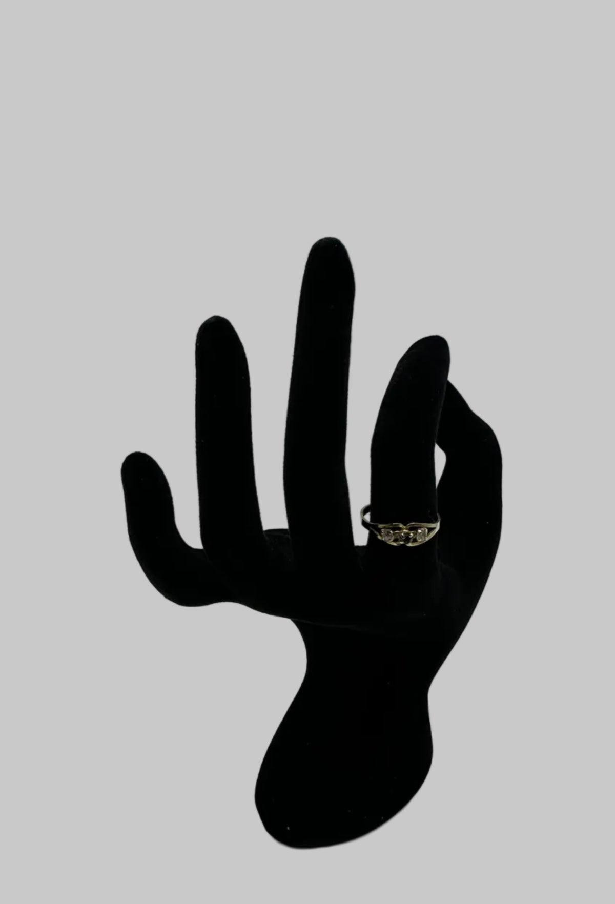 Ring - 9ct Gold Diamond and Sapphire ring