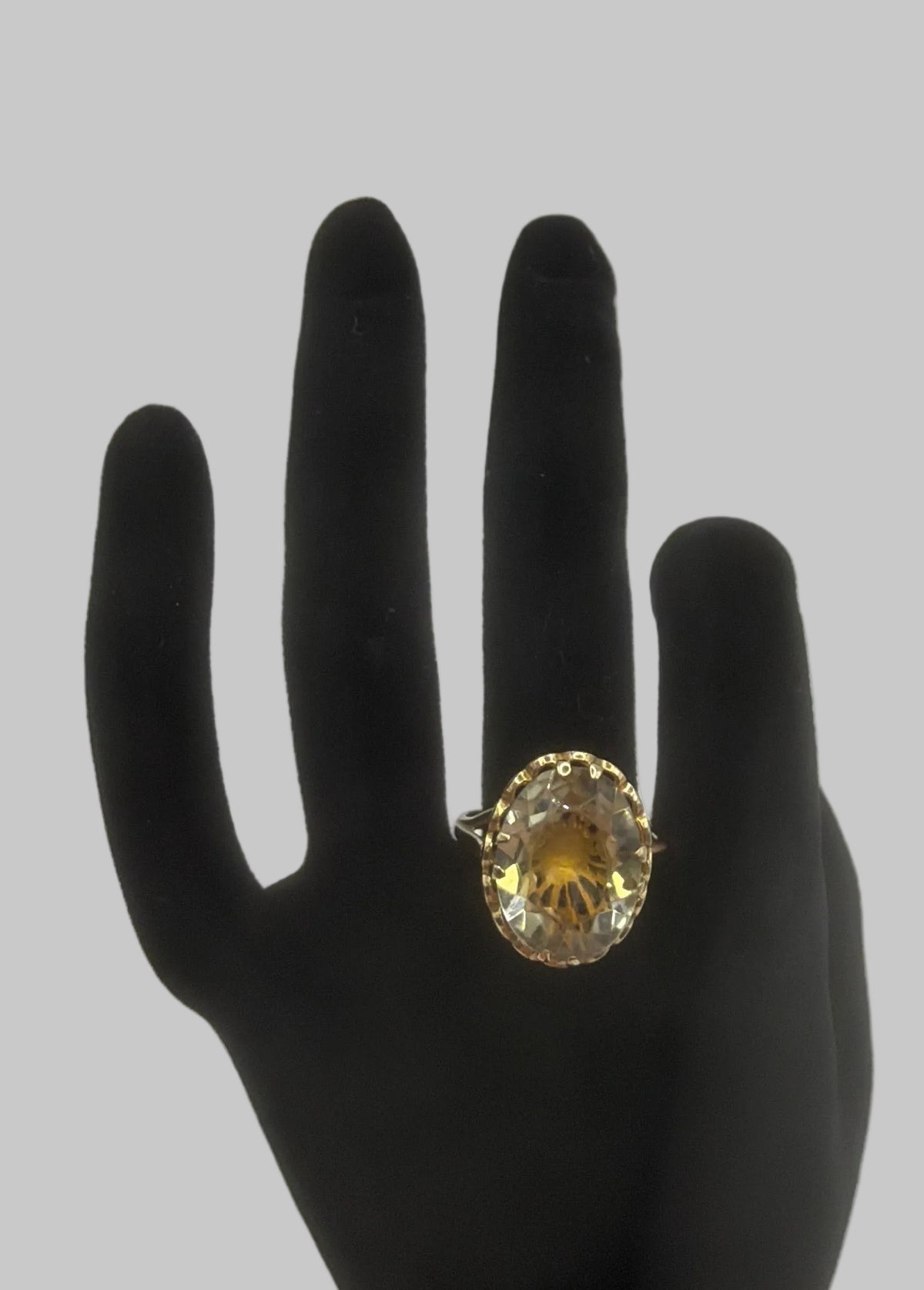 Ring- 9ct Gold Citrine