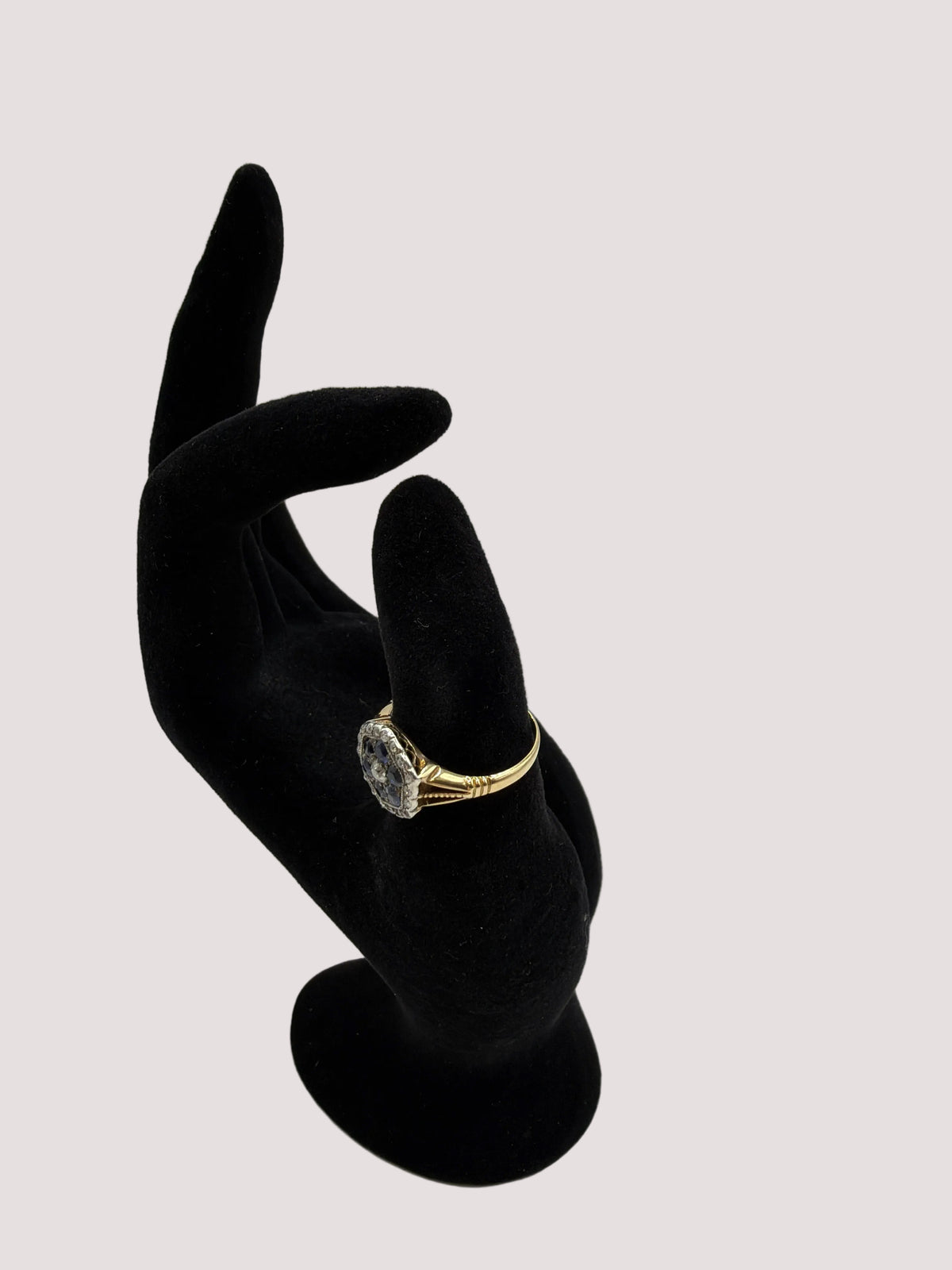 Ring - Edwardian 18ct Gold