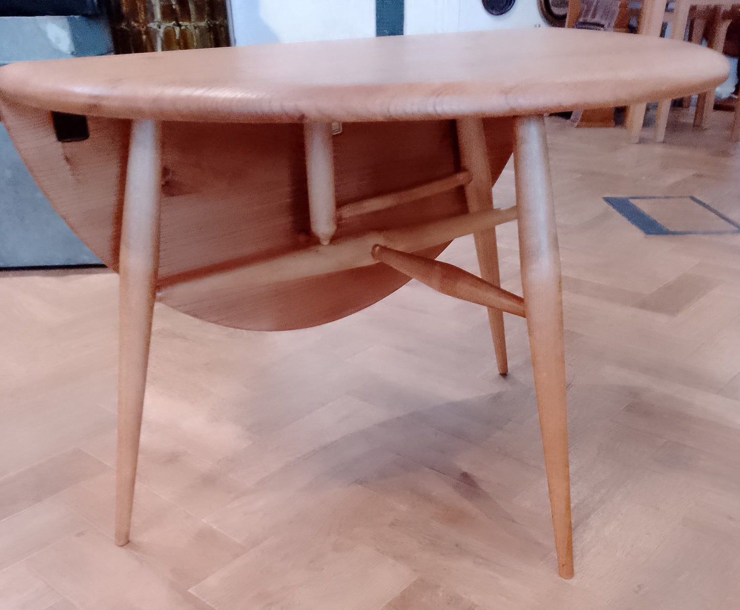 Ercol Drop Leaf Round Coffee Table