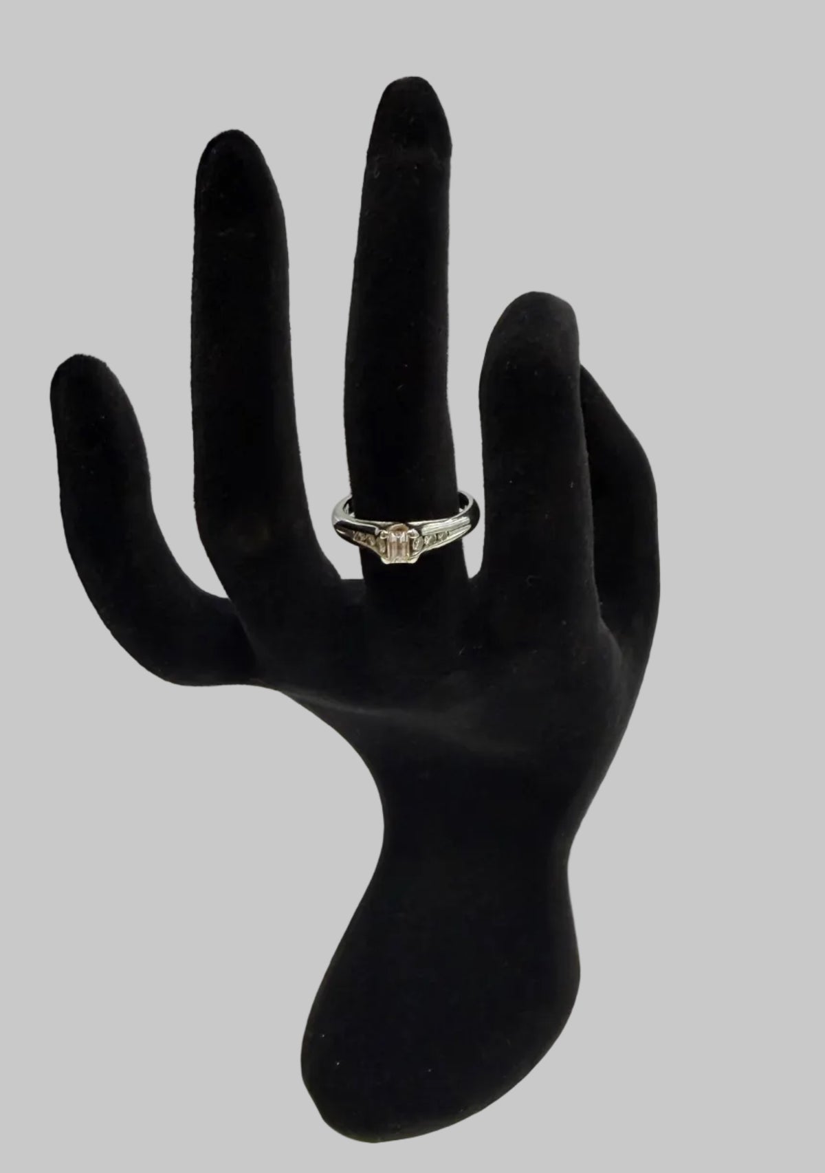Ring - 14ct Gold and Diamond
