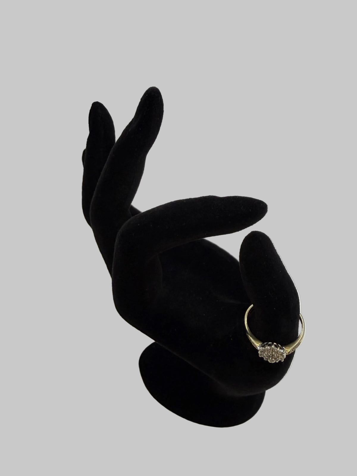 Ring- 9ct Gold and Diamond ring