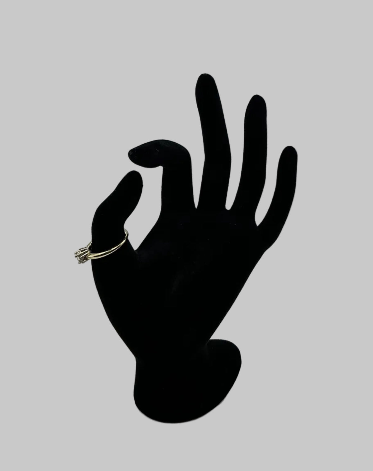 Ring - 14ct Gold and Diamond ring