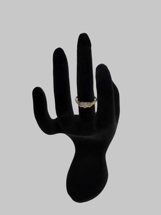 Ring- 18ct Gold Diamond ring