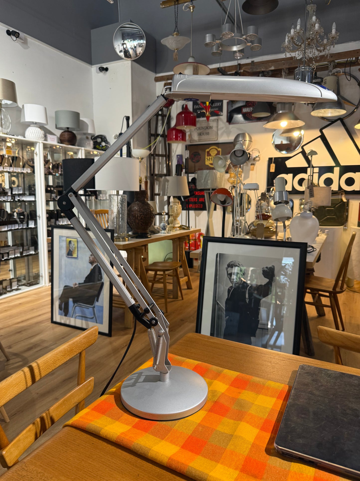 Silver Articulated Lamp