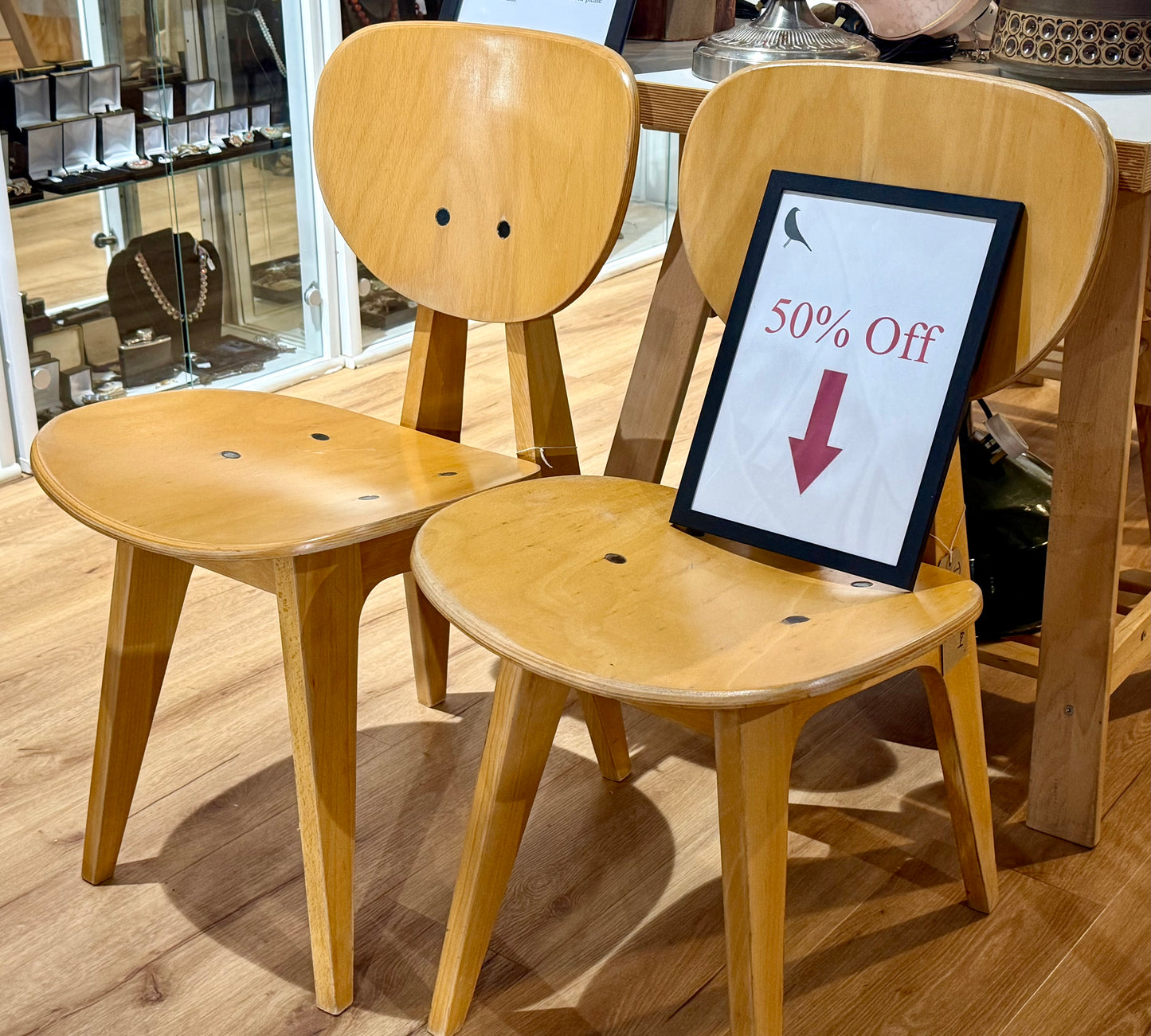 Japanese chairs designed by Junzo Sakakura