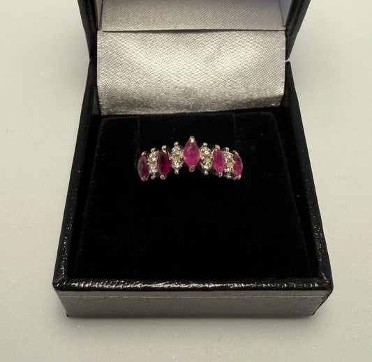9ct Gold Ruby & Diamond Ring