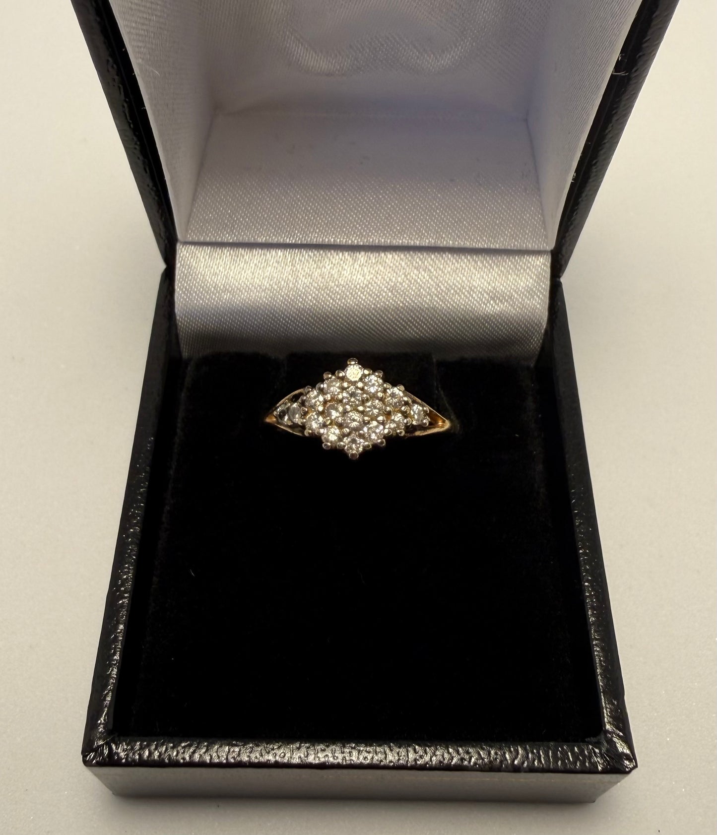14ct Gold & Diamond Cluster Ring