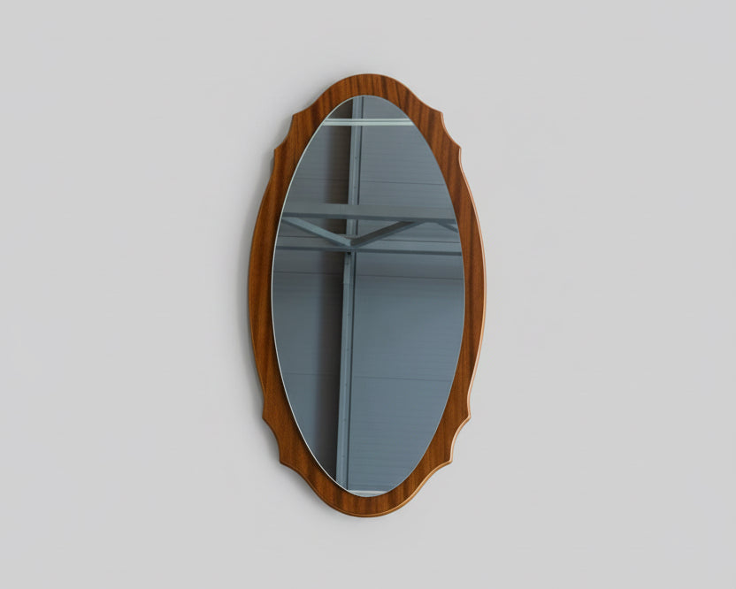 Retro mirror