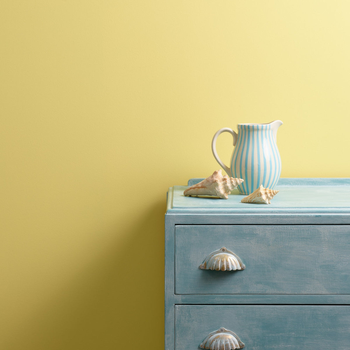 Oopsy Daisy Wall Paint Frenchic